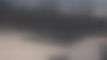 Weather camera view of Hilldale Elementary School.