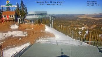 Weather camera view of Sunrise Park Resort 10650 ft elev.