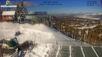 Weather camera view of Sunrise Park Resort 10650 ft elev.