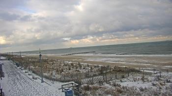 Weather camera view of Boardwalk Plaza Hotel.