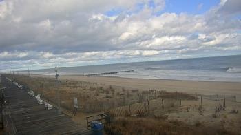 Weather camera view of Boardwalk Plaza Hotel.