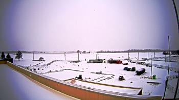 Weather camera view of North Putnam MS.