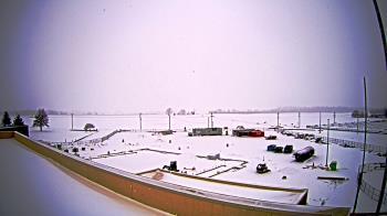Weather camera view of North Putnam MS.