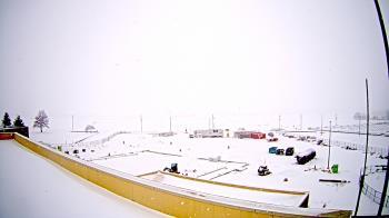 Weather camera view of North Putnam MS.