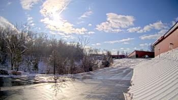 Weather camera view of Rockland County Highway Garage.