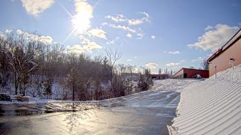 Weather camera view of Rockland County Highway Garage.