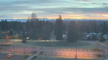 Weather camera view of Shorecrest HS.