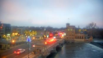 Weather camera view of City of St Charles.