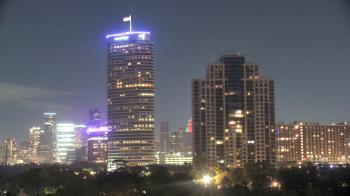 Weather camera view of St Thomas High School.