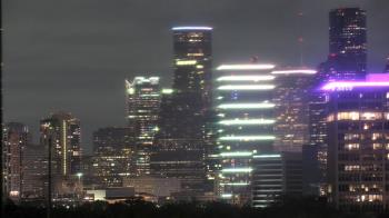 Weather camera view of St Thomas High School.