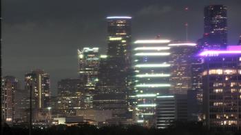 Weather camera view of St Thomas High School.