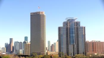 Weather camera view of St Thomas High School.