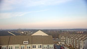 Weather camera view of Elaine E. Thompson Elementary School.