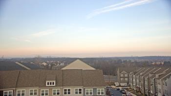 Weather camera view of Elaine E. Thompson Elementary School.