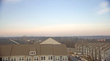 Weather camera view of Elaine E. Thompson Elementary School.