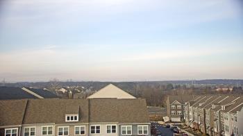 Weather camera view of Elaine E. Thompson Elementary School.