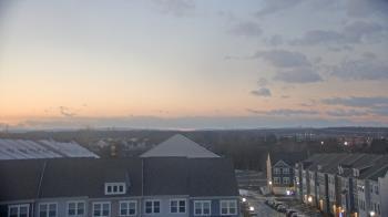 Weather camera view of Elaine E. Thompson Elementary School.