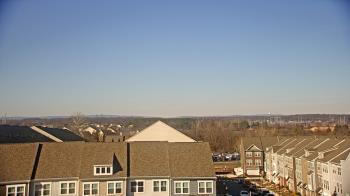 Weather camera view of Elaine E. Thompson Elementary School.