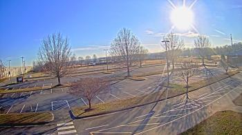Weather camera view of Cloverleaf ES.