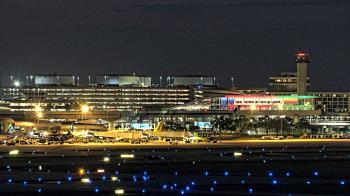Weather camera view of Renaissance Tampa International Plaza Hotel.