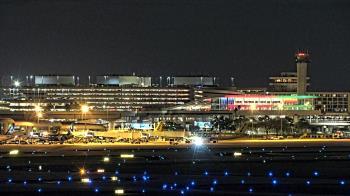 Weather camera view of Renaissance Tampa International Plaza Hotel.