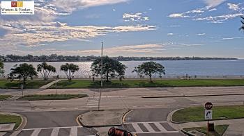 Weather camera view of Winter & Yonker P.A..