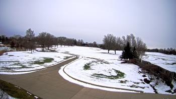 Weather camera view of Village Links of Glen Ellyn.