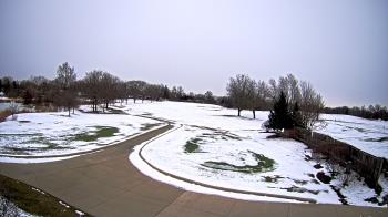 Weather camera view of Village Links of Glen Ellyn.