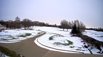 Weather camera view of Village Links of Glen Ellyn.