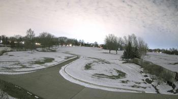 Weather camera view of Village Links of Glen Ellyn.