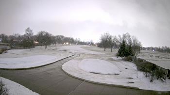 Weather camera view of Village Links of Glen Ellyn.