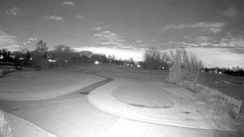Weather camera view of Village Links of Glen Ellyn.