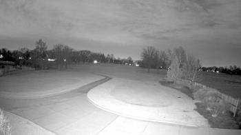Weather camera view of Village Links of Glen Ellyn.