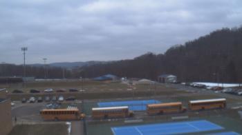 Weather camera view of Kiski Area HS.