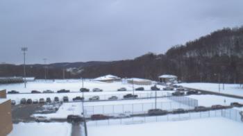 Weather camera view of Kiski Area HS.
