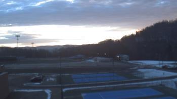 Weather camera view of Kiski Area HS.