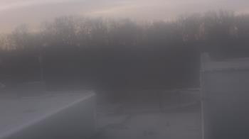 Weather camera view of Dag Hammarskjold MS.