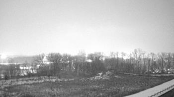 Weather camera view of Wilkes-Barre Area High School.