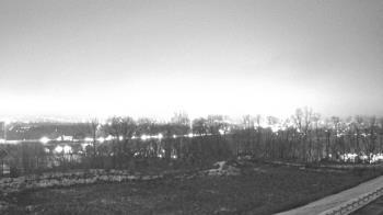 Weather camera view of Wilkes-Barre Area High School.