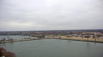 Weather camera view of Commerce Bank.