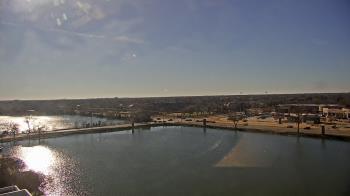 Weather camera view of Commerce Bank.