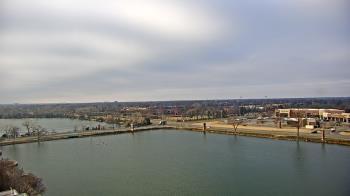 Weather camera view of Commerce Bank.