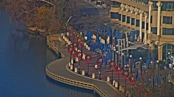 Weather camera view of The Watergate Hotel.