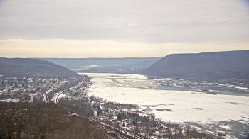 Weather camera view of WHTM Marysville Blue Mtn 1000 ft elev.