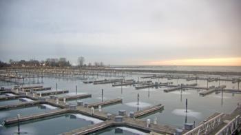 Weather camera view of Waukegan Harbor and Marina.