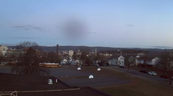 Weather camera view of Heights Murray ES.