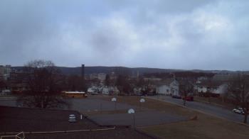 Weather camera view of Heights Murray ES.