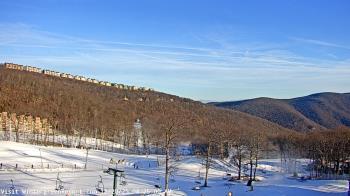 Weather camera view of Wintergreen Mtn. at 3600 ft. elev..