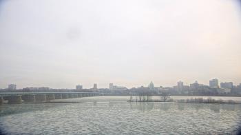 Weather camera view of Robert Morris CPA.