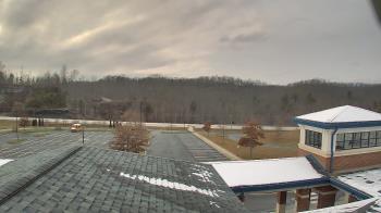 Weather camera view of Wrigley Elementary School.